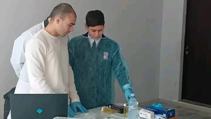 ამერიკის მიკრობიოლოგიის ასოციაციის (ASM) ახალგაზრდა ელჩების ვიზიტი აკადემოსში